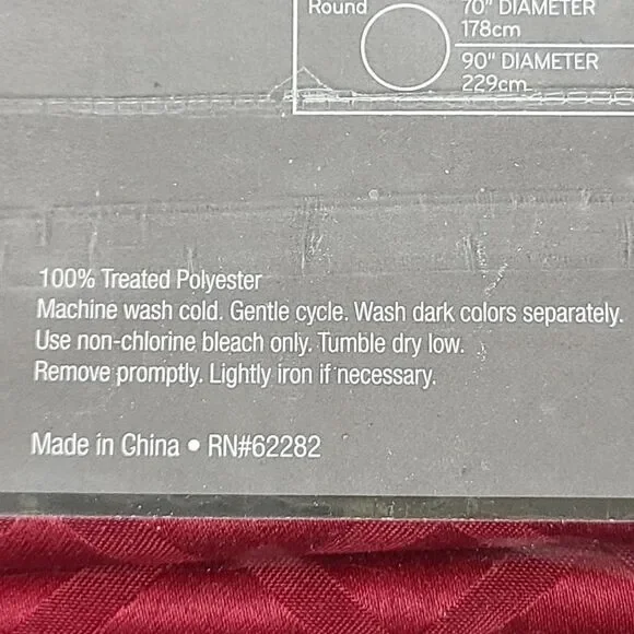 CHAGALL Spillproof Rectangular Tablecloth in  Rio Red - Picture 9 of 12